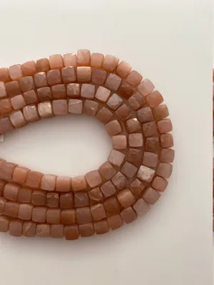 1 Strand of Natural Peach Moonstone Faceted Cube Beads. 100% Natural. 6mm to 7mm size, 27 to 35 Beads per strand, Good Quality #pemo5