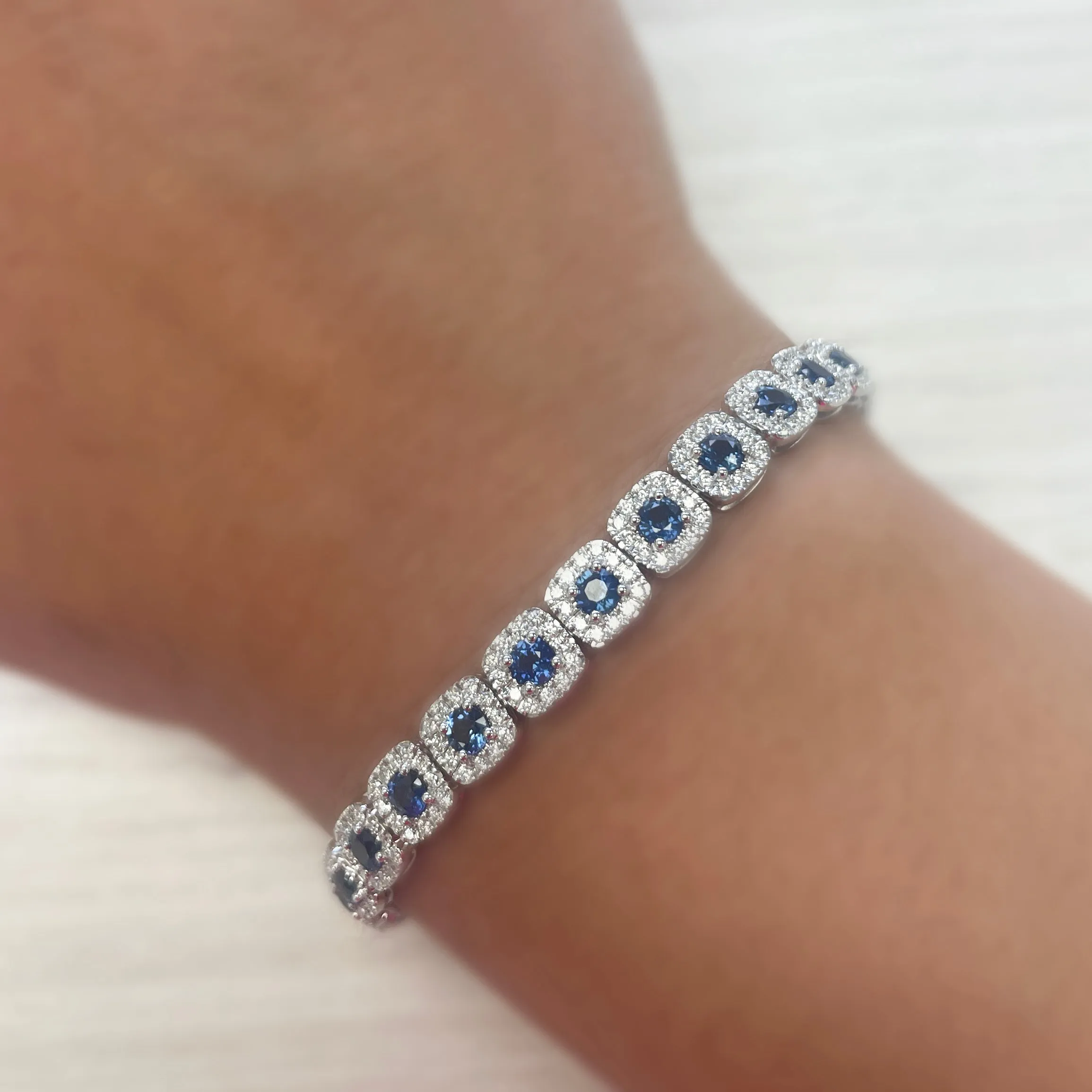 14K Gold Diamond & Sapphire Bracelet