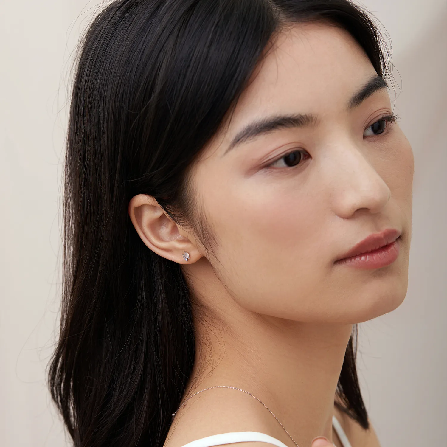 14k White Gold Elodie Studs