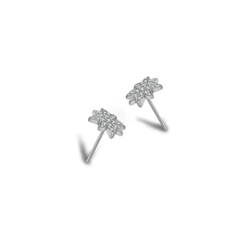 18k Gold Star Diamond Earring