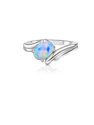 18kt White Gold White Fire Opal ring