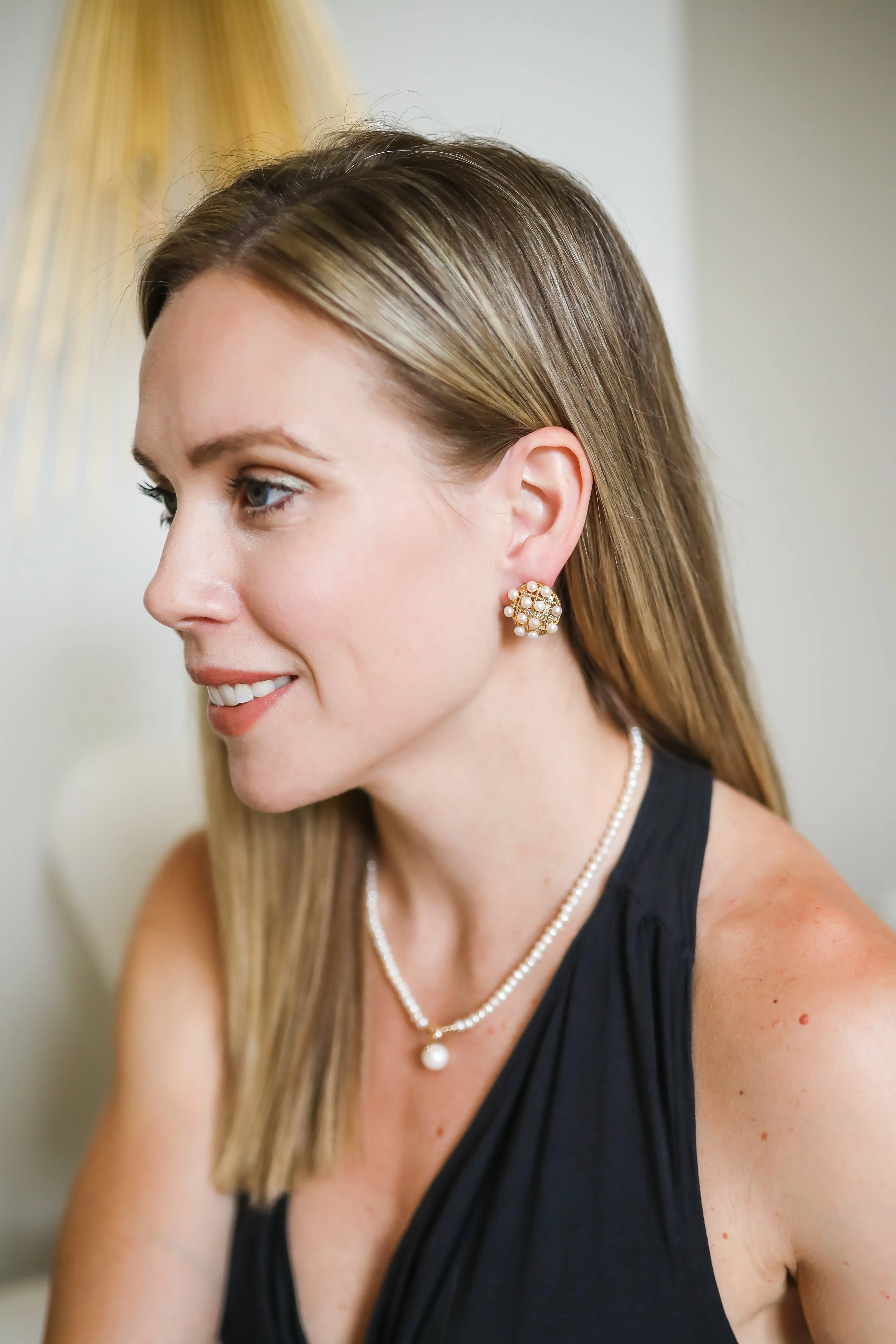 327-ROUND-G | ROUND CHECKERBOARD EARRINGS IN GOLD