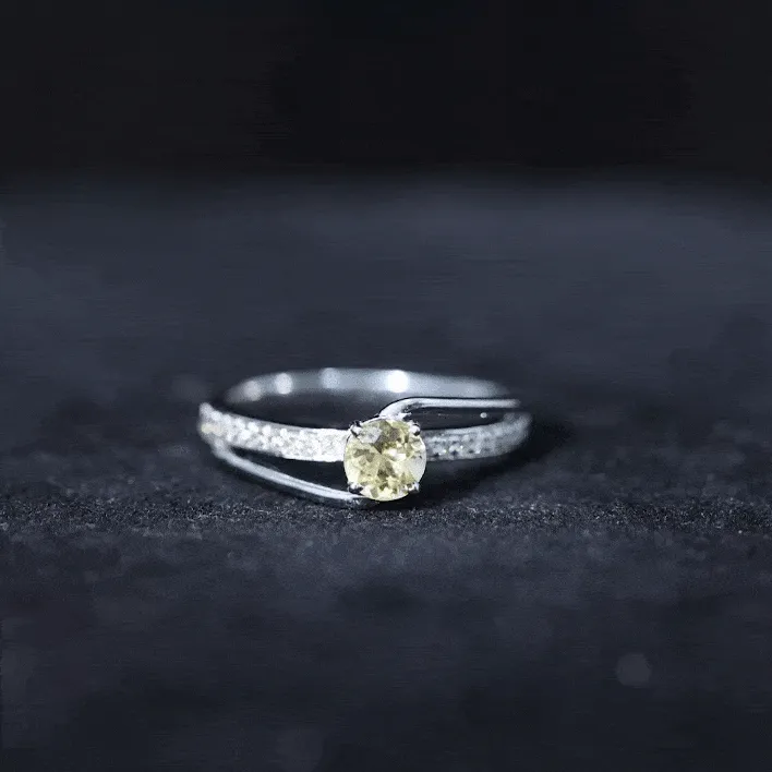 3/4 CT Citrine Solitaire Engagement Ring with Diamond