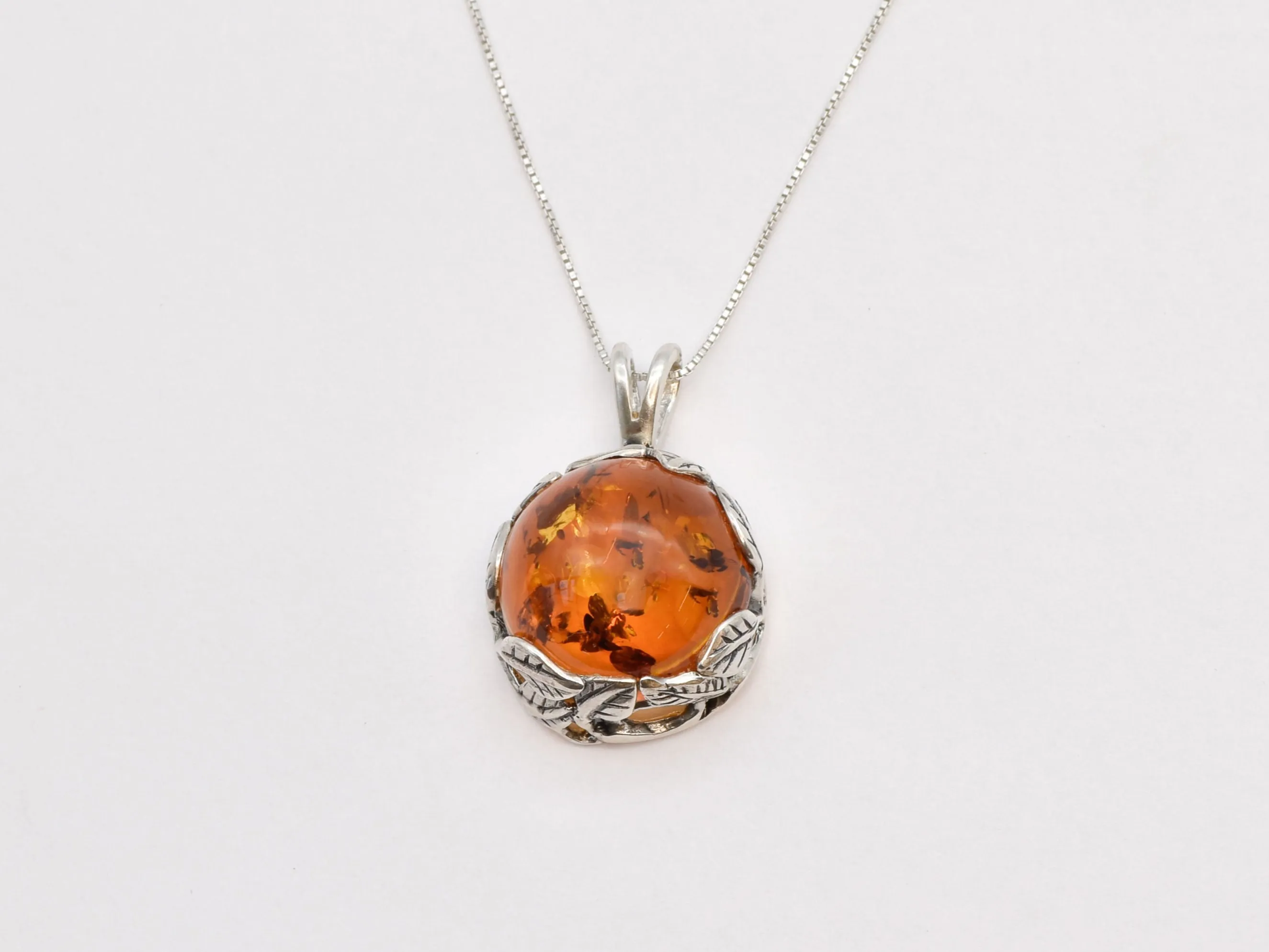 Amber Necklace - Leaf Amber Pendant - Round Statement Necklace