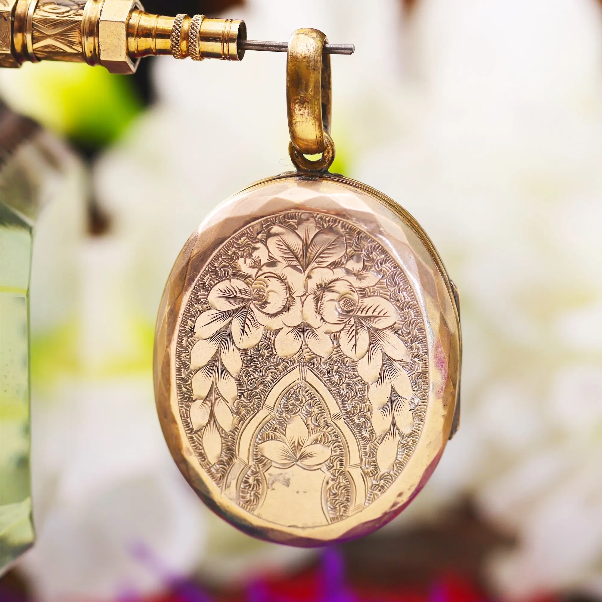 Antique Victorian Floribunda Back 'n' Front Locket