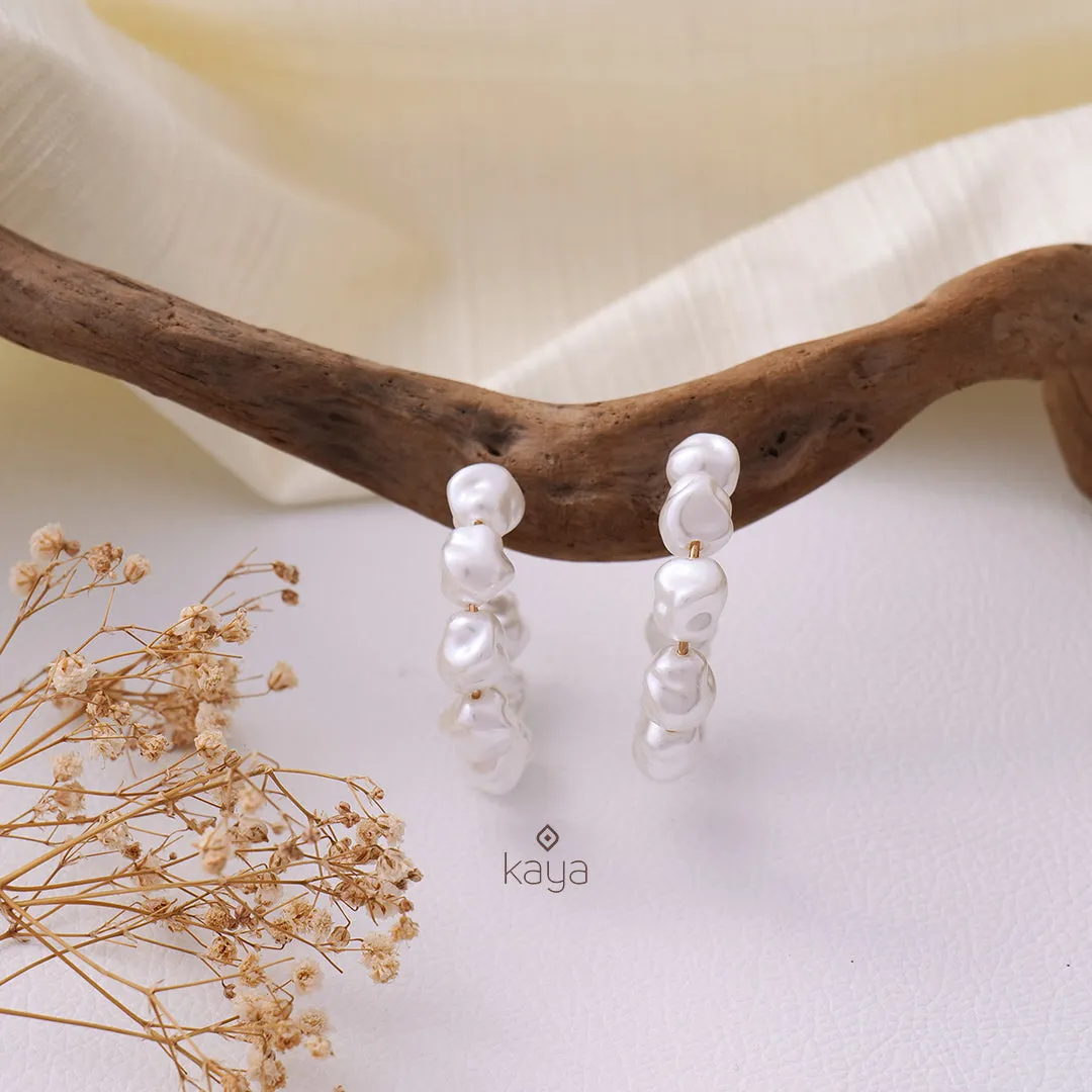 Baroque Pearl Hoops Earrings - PT100245