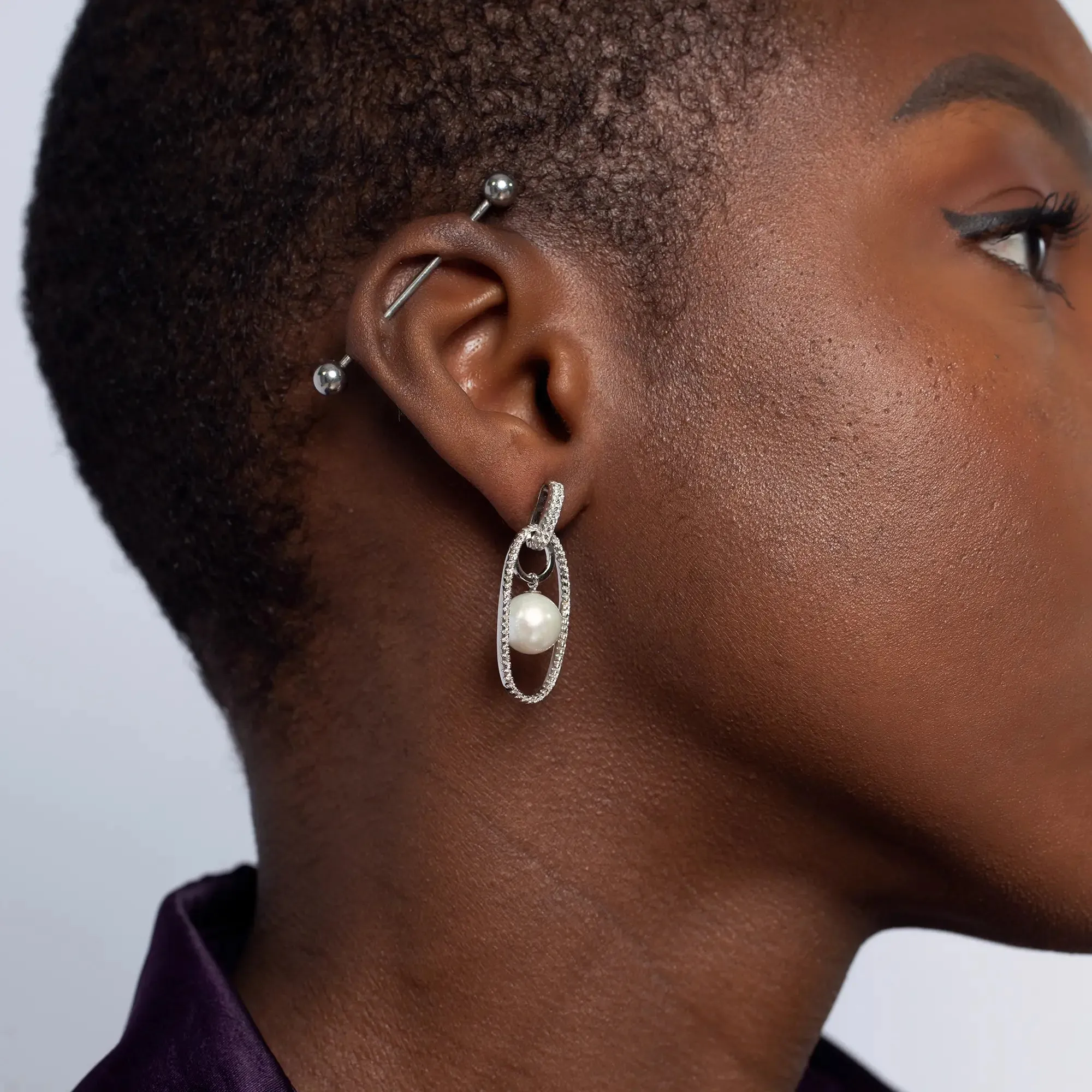 Ellipse Pearl Earrings