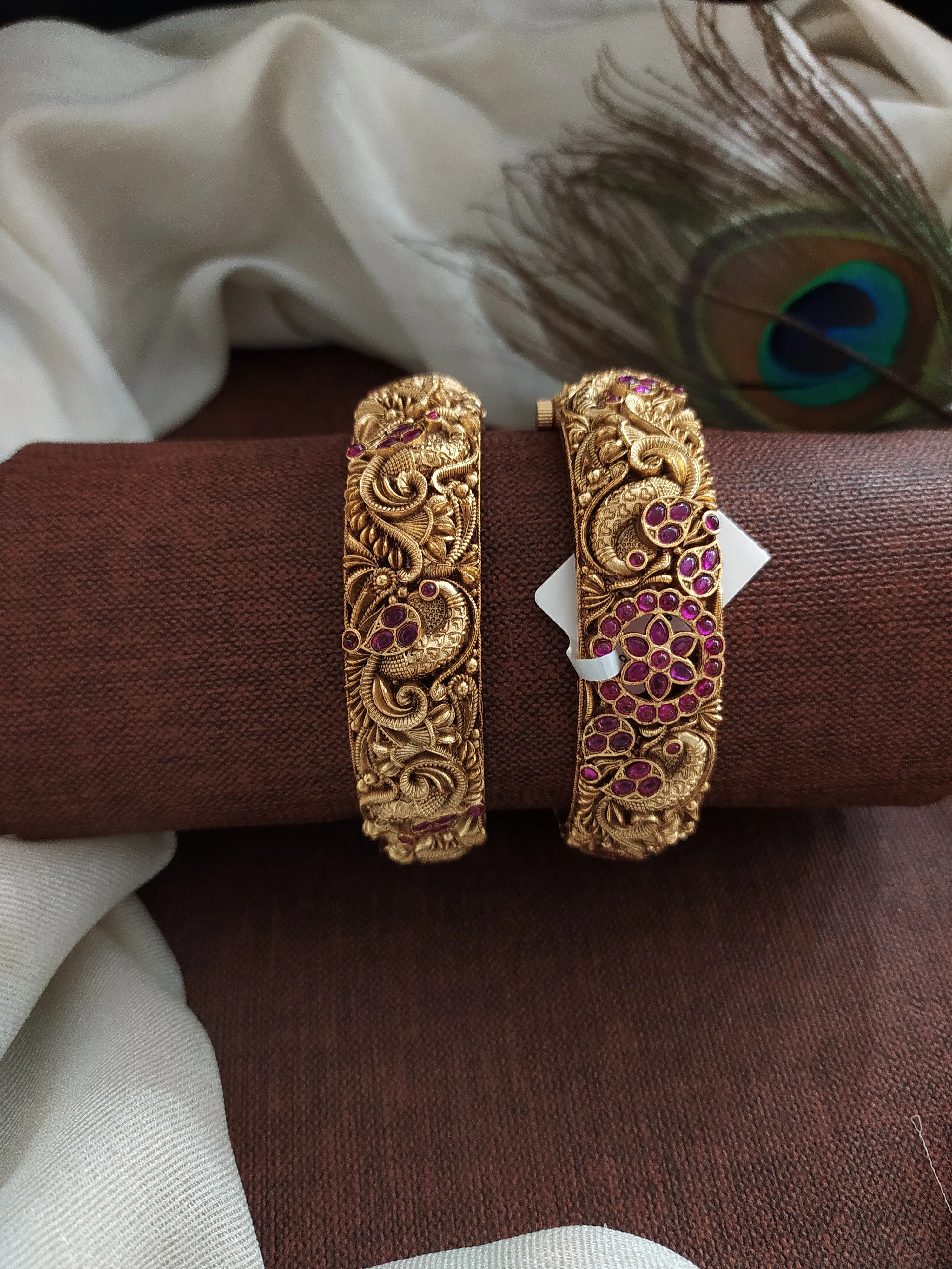 Enchanting Elegance With Peacock Design Matt Finish Antique Screw Kada