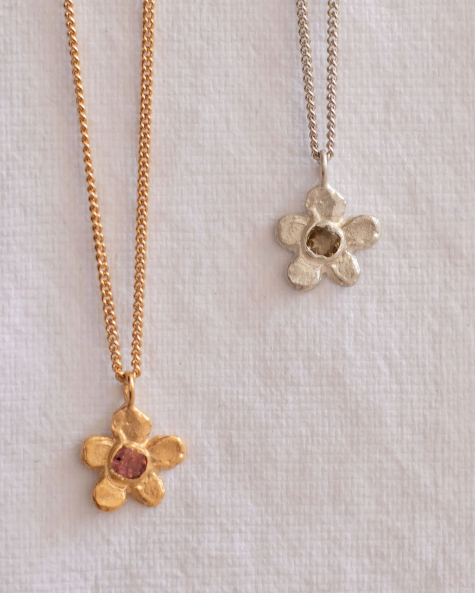 Flor Necklace