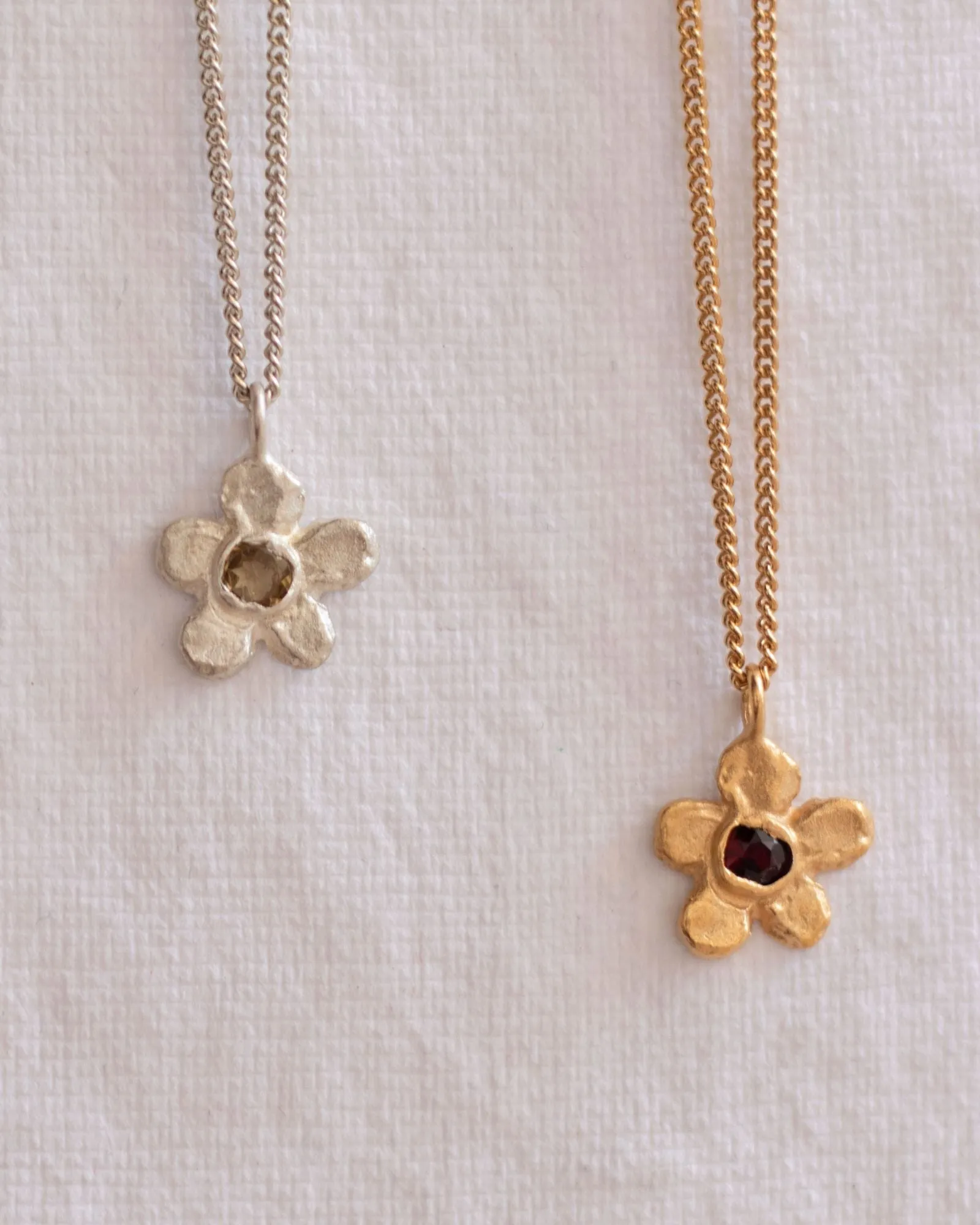 Flor Necklace