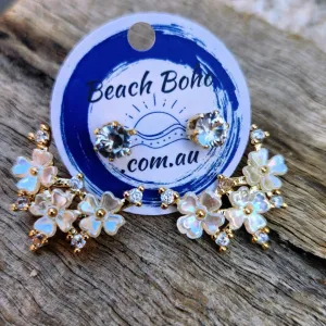 MOTHER OF PEARL DAISY CZ STUDS EARRINGS