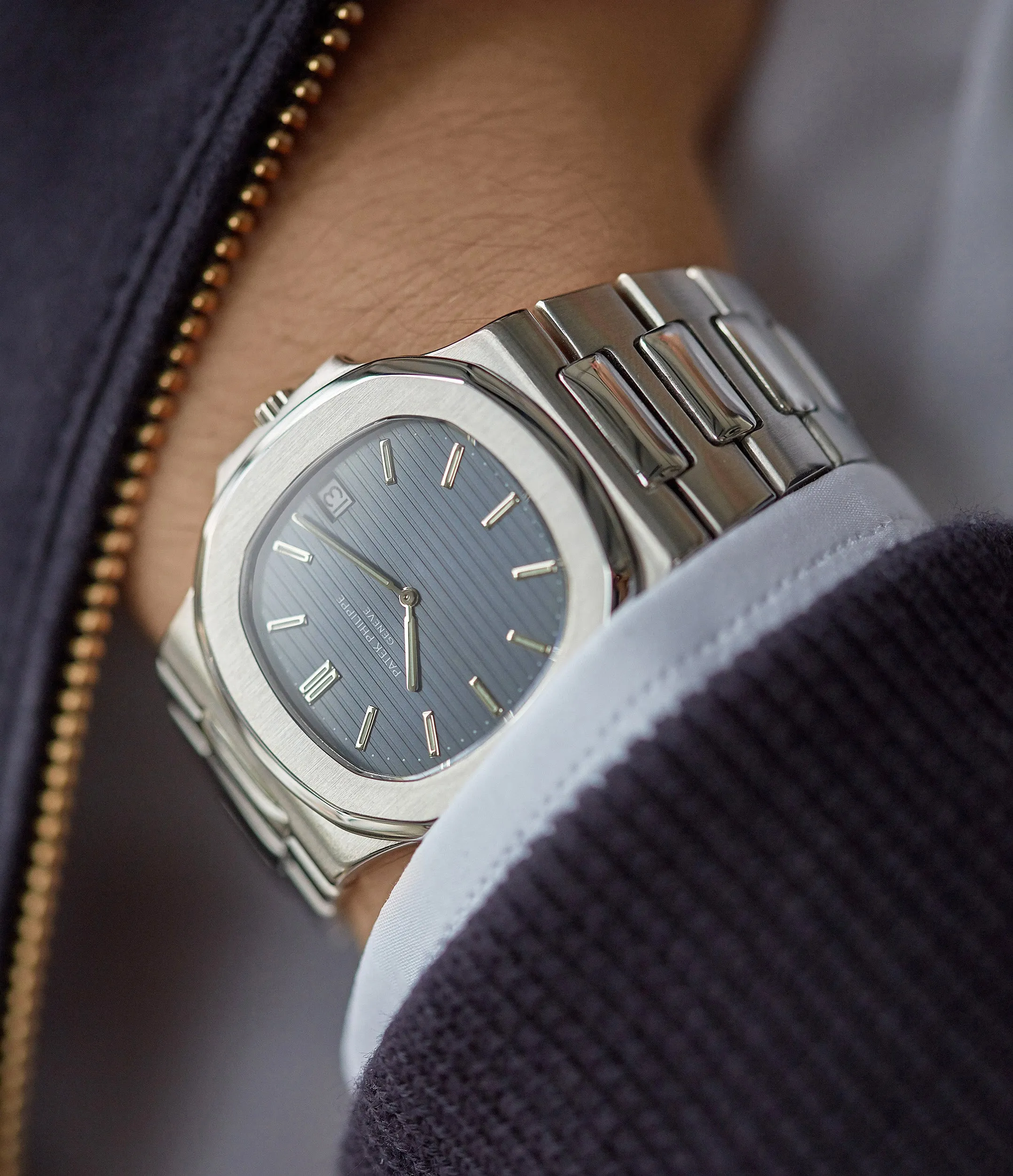 Nautilus 3700/001A | Steel