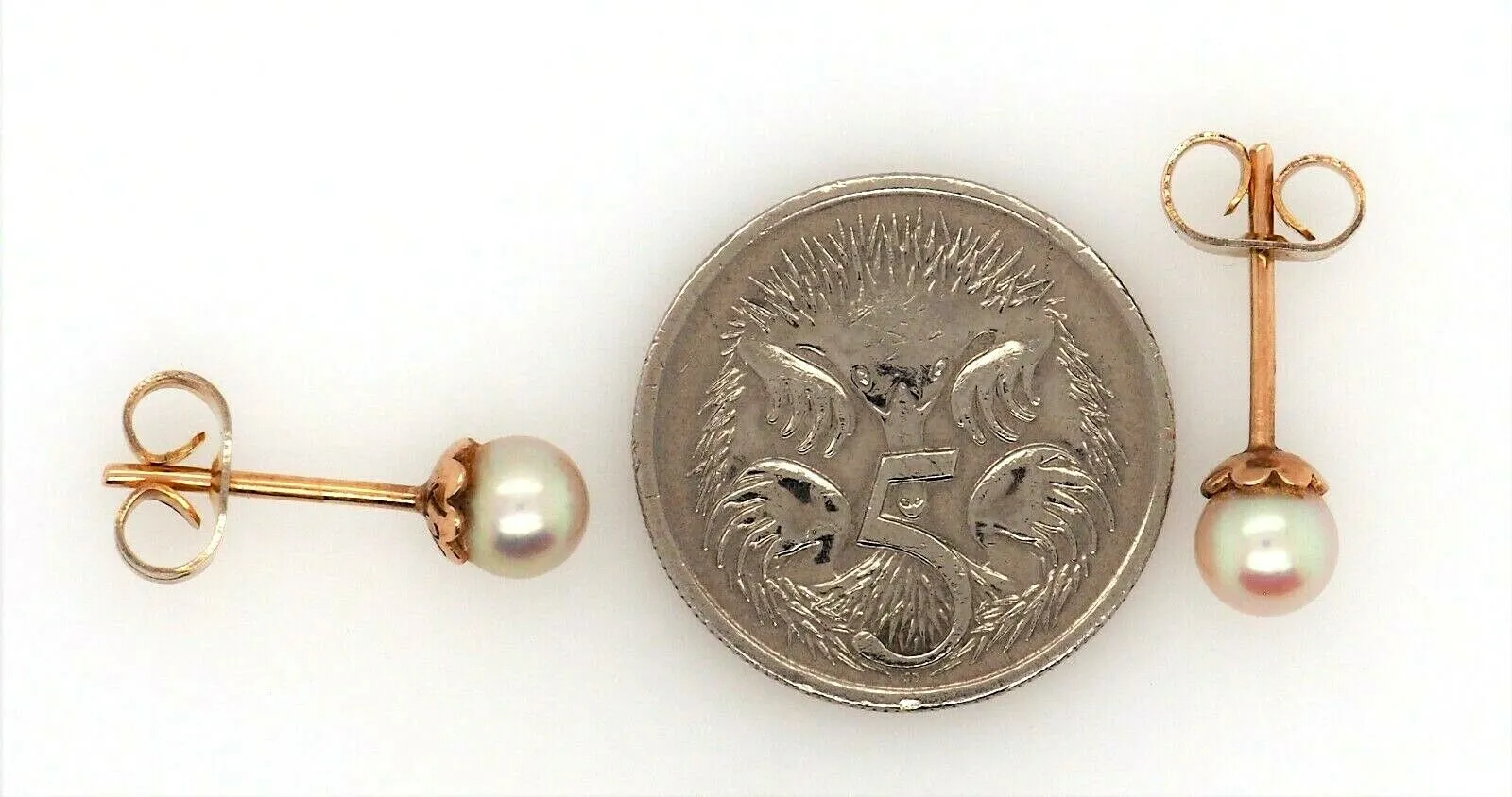 Pearl & 9ct Yellow Gold Stud Earrings Fine Elegant Jewellery Pierced Ears