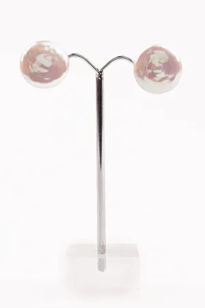 Pearl Studs - P49 17-18mm White