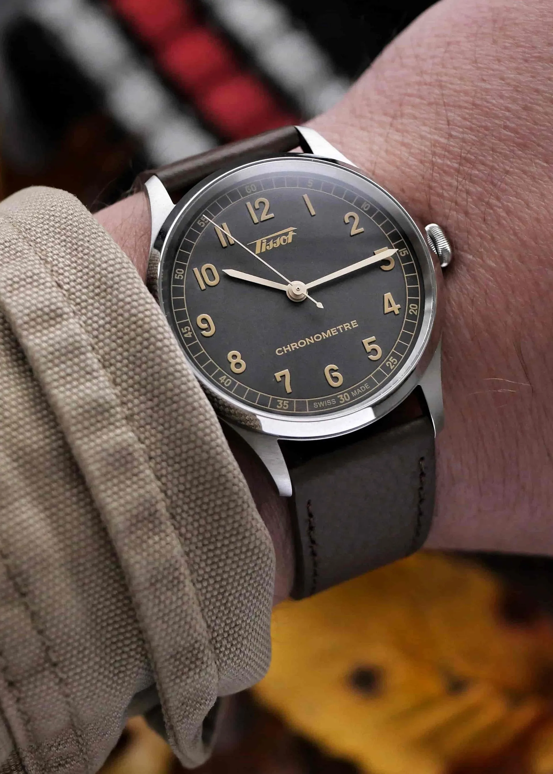 TISSOT SWISS HERITAGE 1938 AUTOMATIC CHRONOMETER LEATHER T142-464-16-062-00