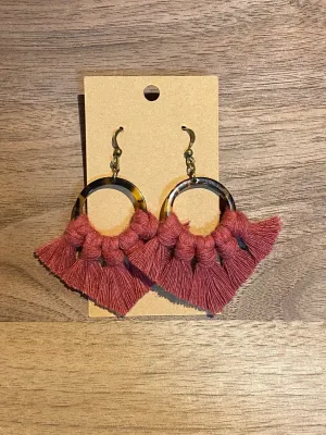 Wild Rose V-Cut on Small Amber Tortoise Shell Rings